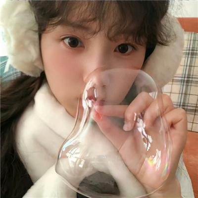 黄文秀